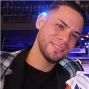 Profesor de jóvenes y adultos en ritmos latinos con especialidad en salsa estilo caleño